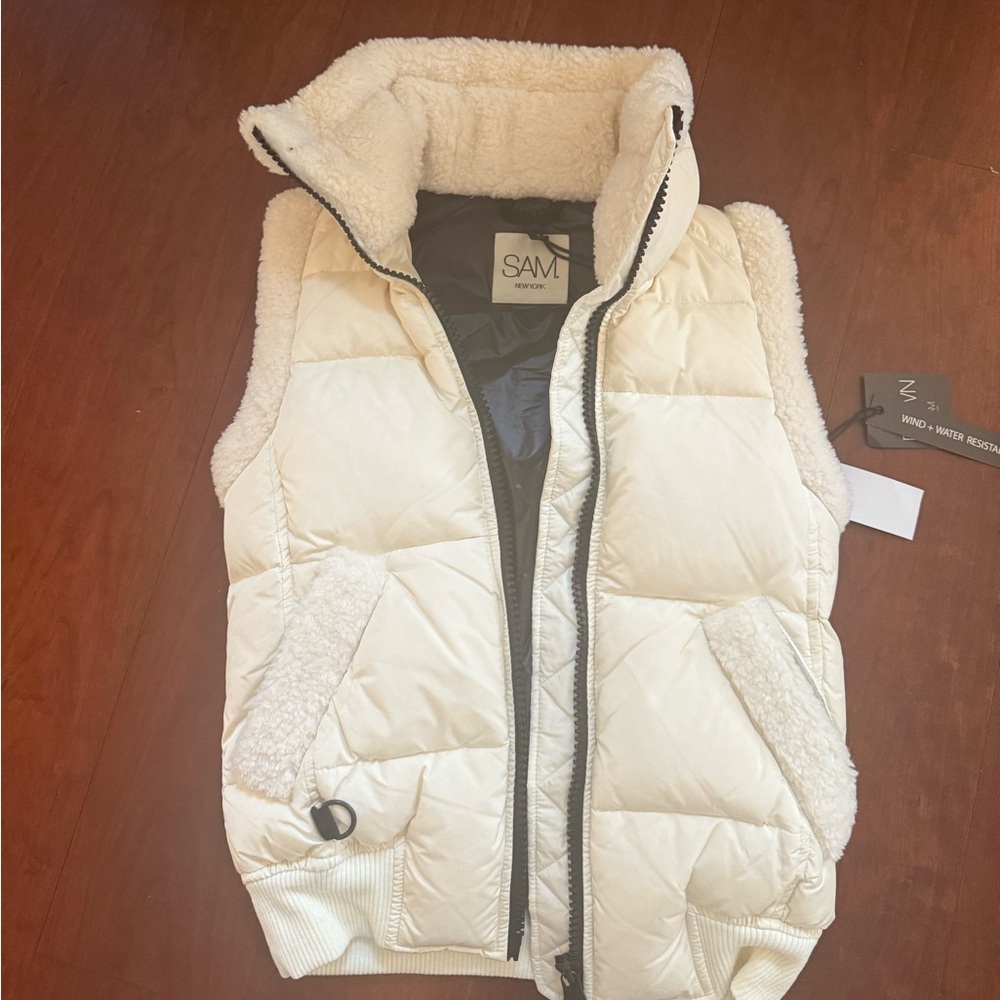 SAM. Billie Sherpa Vest, XS. New with tags!